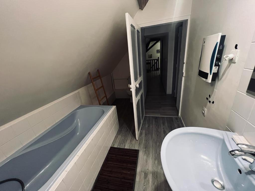 Les Sarmentins Villa Saint-Romain-sur-Cher Exterior foto
